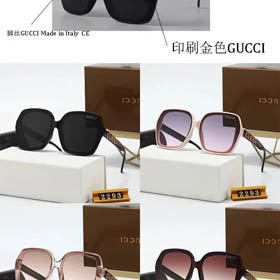 Occhiali Gucci (4 stili)